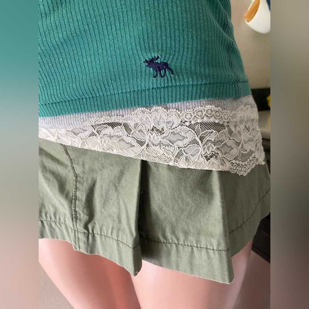 Y2k teal green Abercrombie short sleeve v neck - Picture 4 of 13